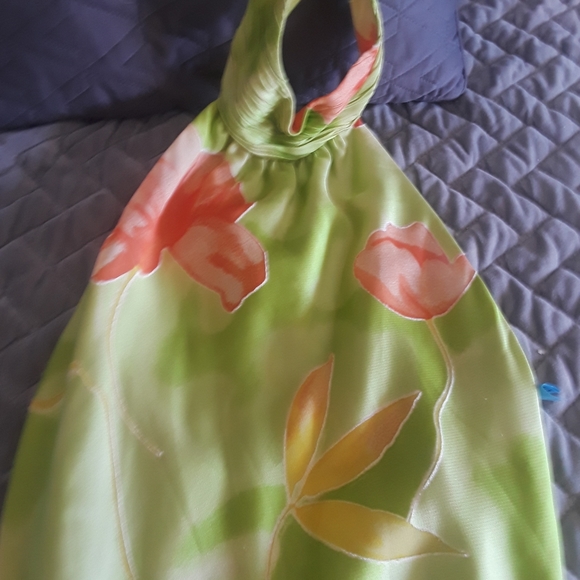 Dress - Picture 3 of 7